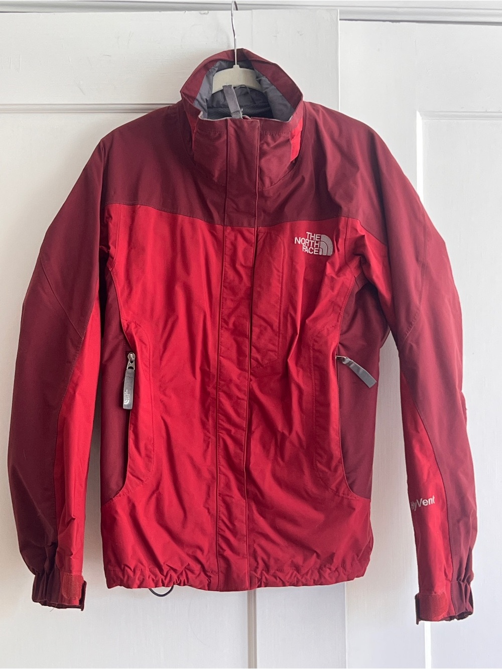 The North Face Two-Tone Red Varius Guide Jacket - Small